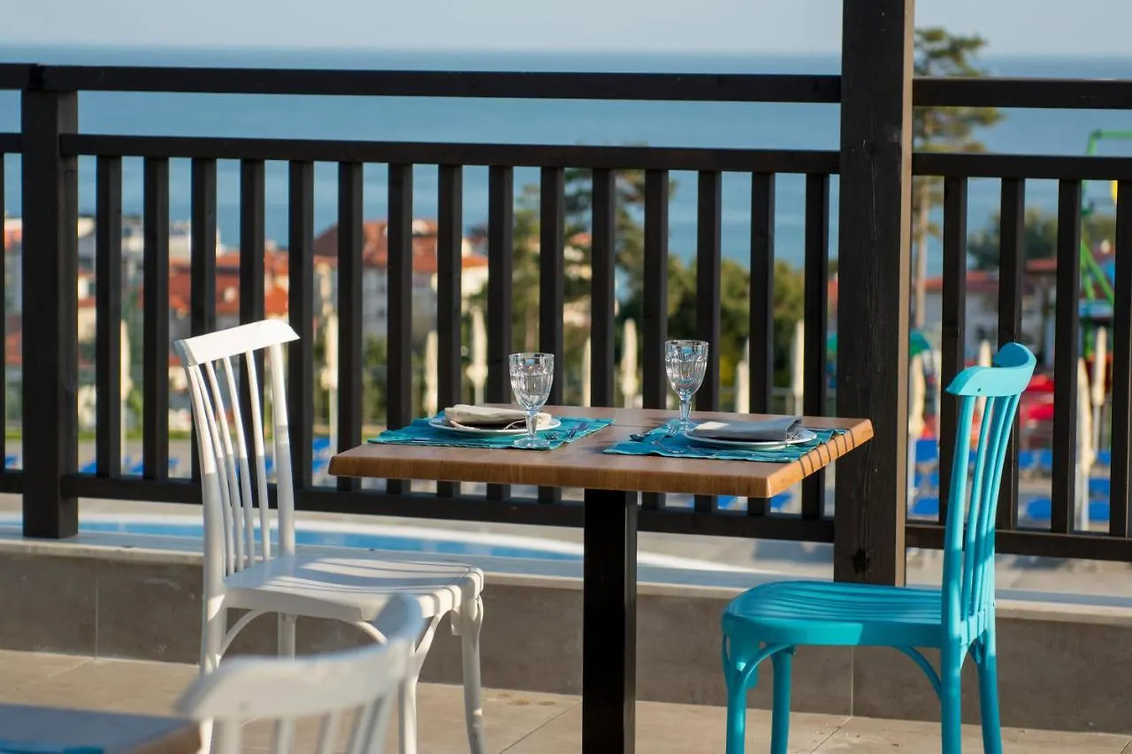 Nevis Resort & Aqua Park Slăntjev Brjag